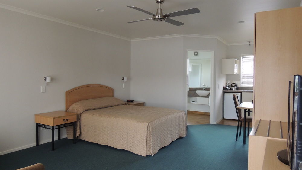Central Motor Lodge Morrinsville Экстерьер фото
